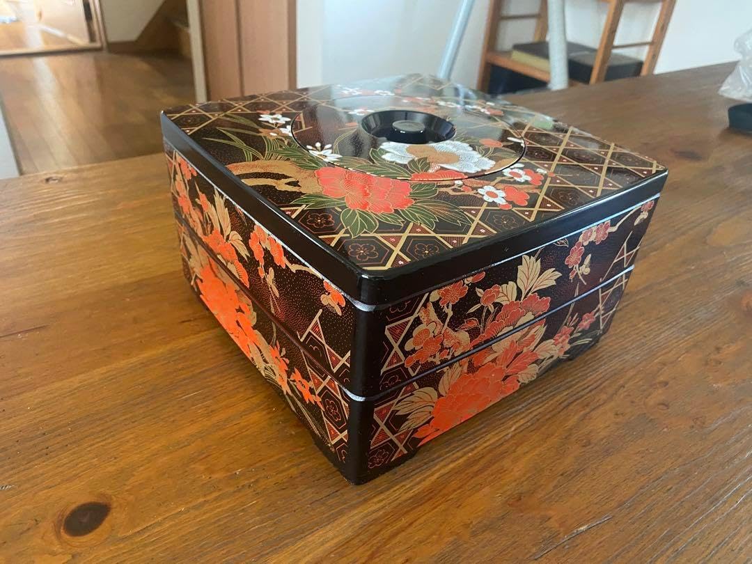 重箱、山中塗(漆塗器) 山中塗 欅 丸三段重箱 千筋 丸三段